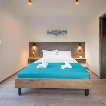 Gorgeous Home In Pula Vikendica Pula