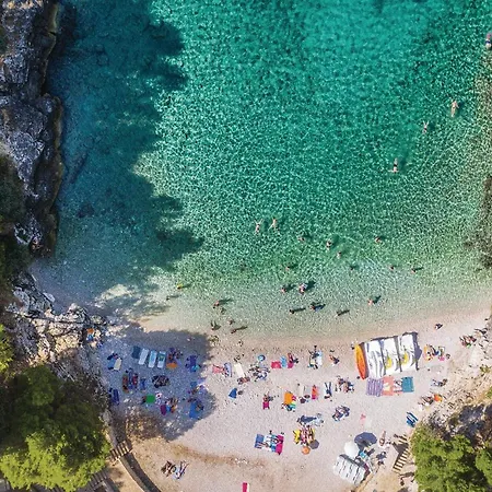 Gorgeous Home In Pula